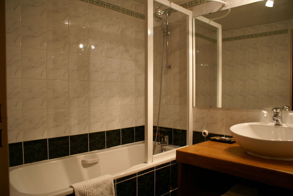 Hotel Mir سانت لاري سولون المظهر الخارجي الصورة